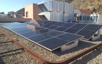 Justicia ahorra casi 400.000 euros en la factura eléctrica de 2024 en las sedes judiciales con plantas fotovoltaicas