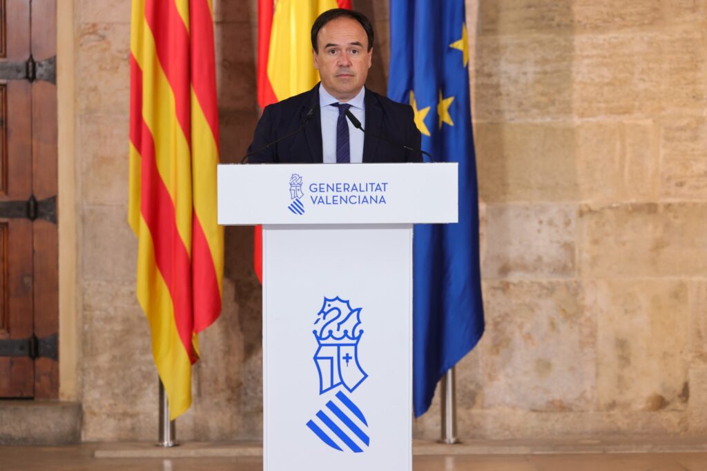 Pérez Llorca activa una línea de ayudas por valor de 67 millones para los vecinos afectados del incendio de La Vall d’Uixó