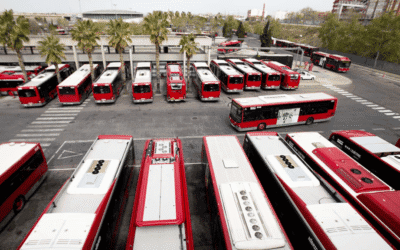 Valencia compra de 176 nuevos autobuses eléctricos e híbridos para situar la flota entre las más sostenibles de España